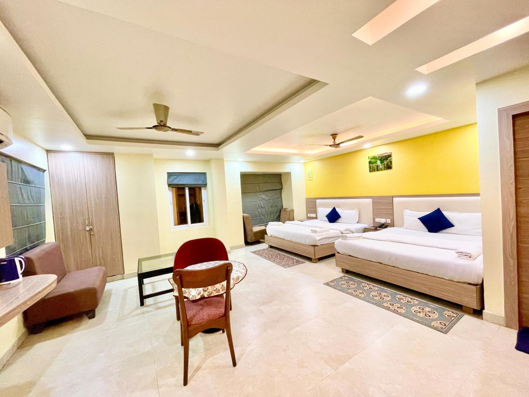 Hotel Rb International ! Puri Near-Sea-Beach-And-Temple Fully-Air-Conditioned-Hotel With-Lift-And-Card Payment Accepted-Parking-Facility, Best Hotel In Puri Ngoại thất bức ảnh