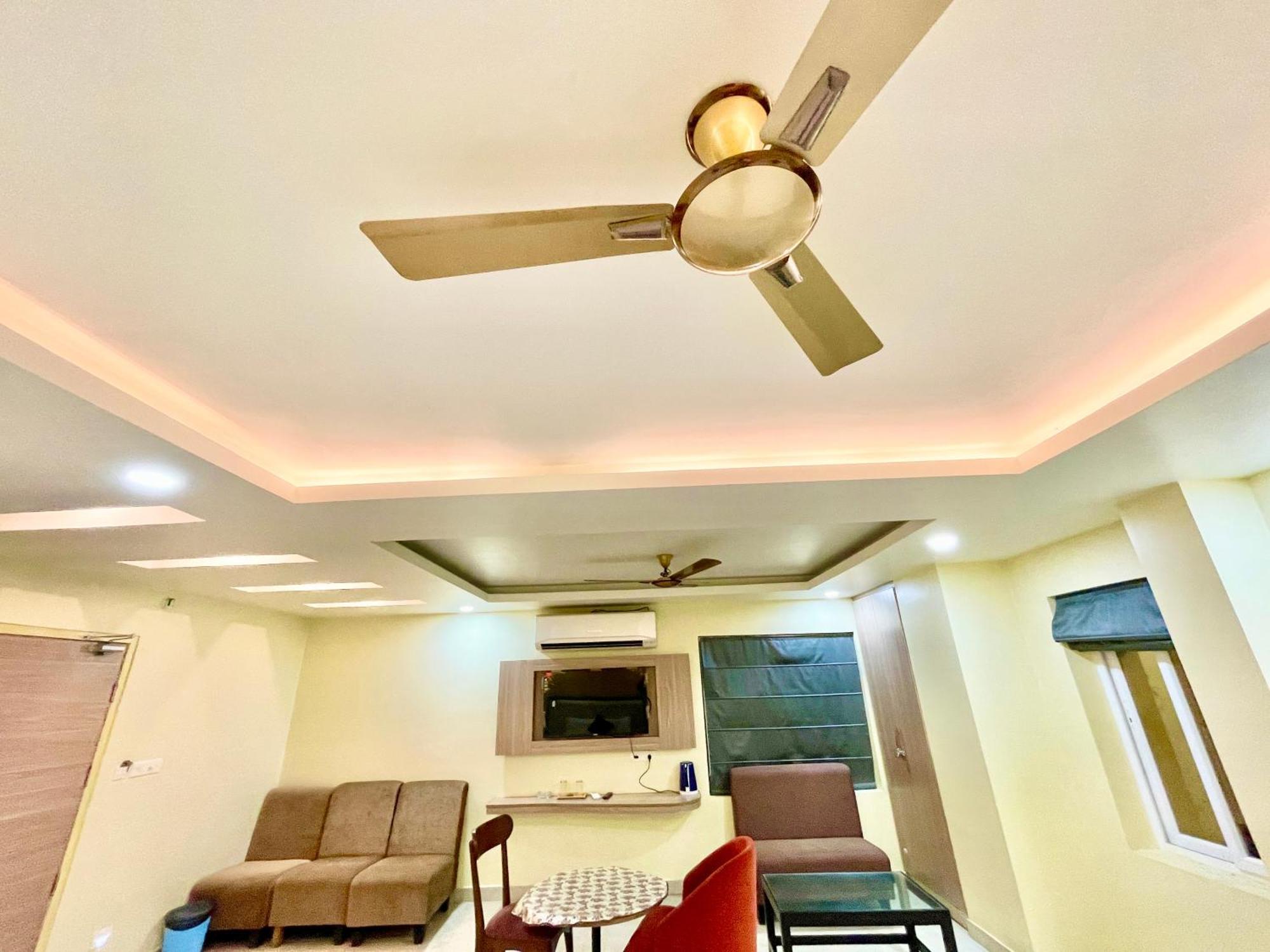 Hotel Rb International ! Puri Near-Sea-Beach-And-Temple Fully-Air-Conditioned-Hotel With-Lift-And-Card Payment Accepted-Parking-Facility, Best Hotel In Puri Ngoại thất bức ảnh