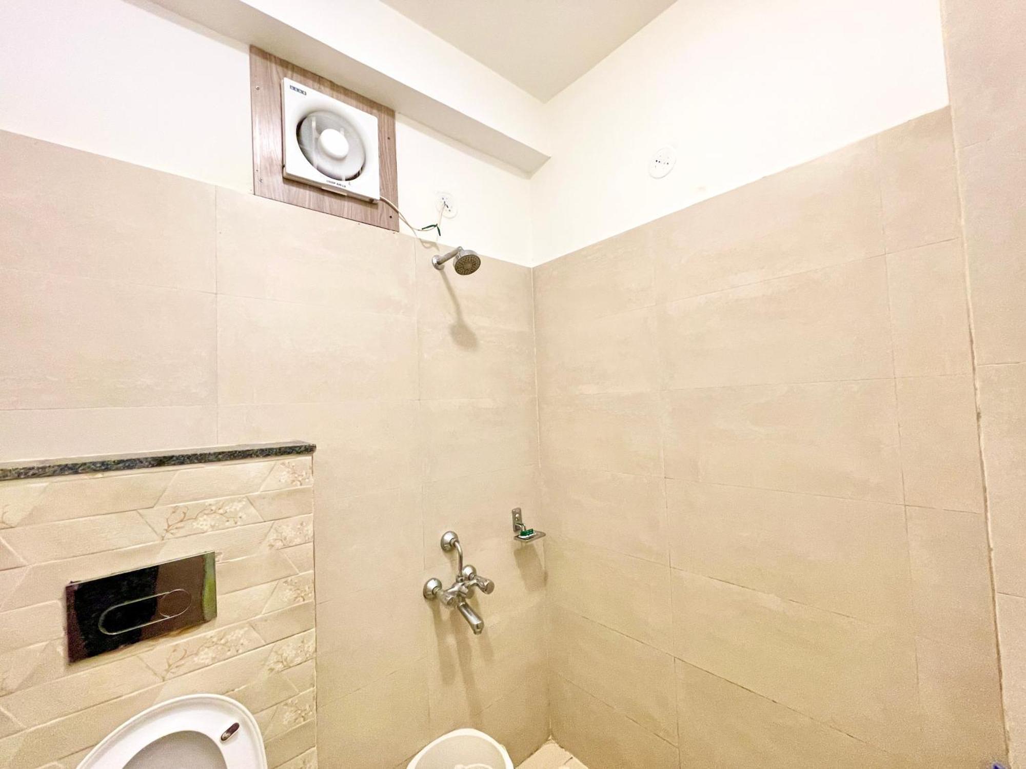 Hotel Rb International ! Puri Near-Sea-Beach-And-Temple Fully-Air-Conditioned-Hotel With-Lift-And-Card Payment Accepted-Parking-Facility, Best Hotel In Puri Ngoại thất bức ảnh