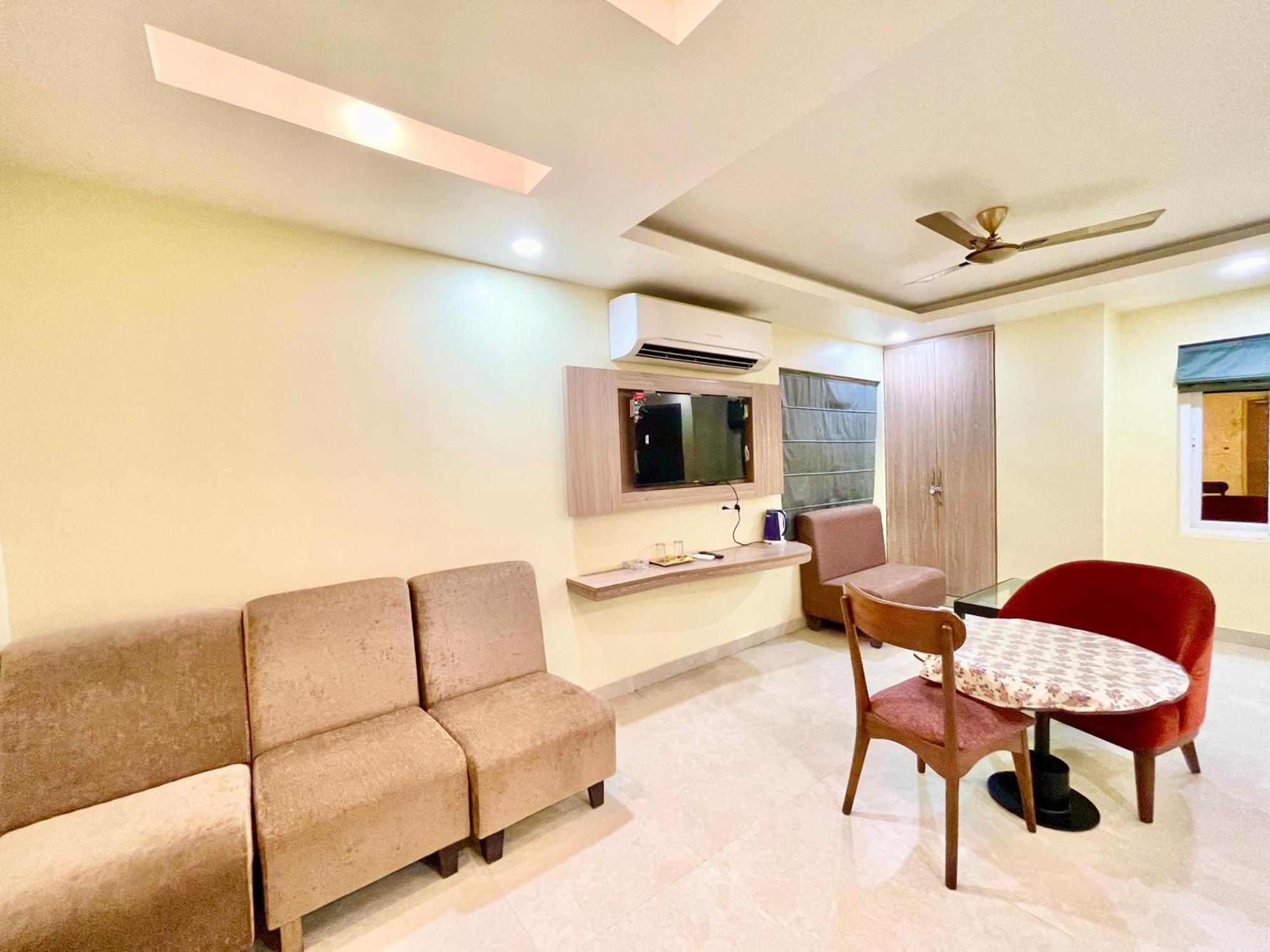 Hotel Rb International ! Puri Near-Sea-Beach-And-Temple Fully-Air-Conditioned-Hotel With-Lift-And-Card Payment Accepted-Parking-Facility, Best Hotel In Puri Ngoại thất bức ảnh